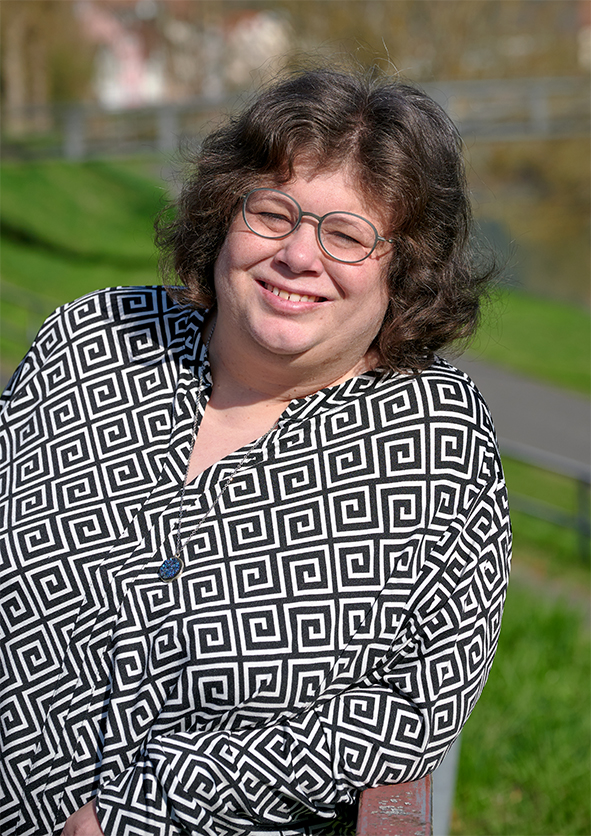 Autorin Nadine Schmid